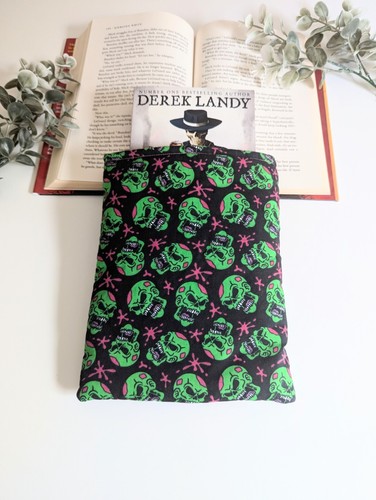 Book sleeve skulls spooky - sleeve,,