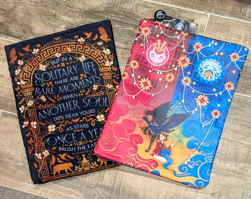 Fairyloot book sleeve - book, lot